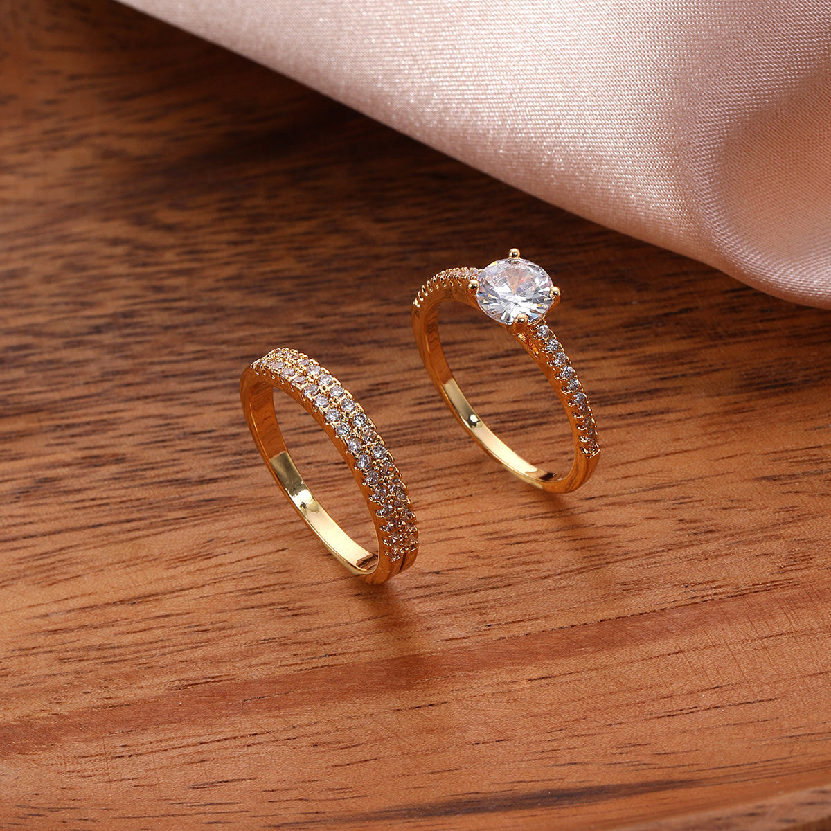Shiny zirconia Eternity Band Ring 2pcs/Set 18K Gold Plated Delicate Jewelry Party Wedding Engagement Decor For Women Girls Gift